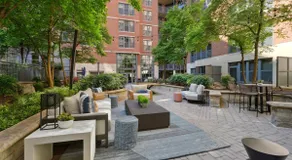 Artistic Calm Vibe 2BR | Capitol views | Gym, Pool - Image 4