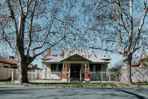 Charm On Corio - Timeless Charm, Central Living - Image 5