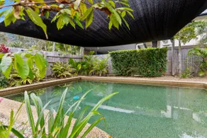 Tide&Seek@Trinity Pool/2Bed/1.5 Bath/AC/1Car/Patio - Image 2