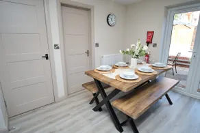 Stylish 4BR House w/ Parking | Sleeps 6 | Garden - Image 2