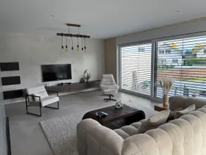 New 200 m2 villa for rent - Image 2