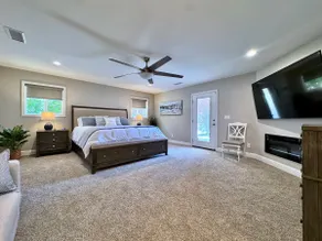Modern Farmhouse Retreat-Open Concept-Apple Hill - Image 3