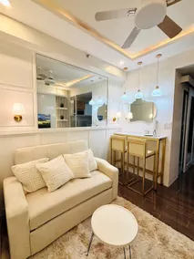 Luxurious Room in Bel Air Makati - Air Residences - Image 4
