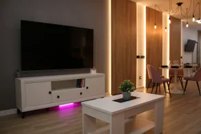 West Suite 2 - Image 5