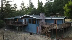 Mid-Century Home on Avenue of the Giants | Hot Tub - Image 5