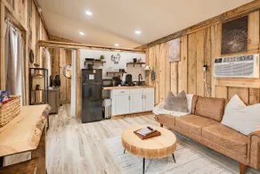 Hocking Hills Cabin-Pet Friendly-Close to Caves - Image 5