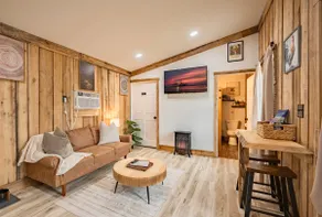Hocking Hills Cabin-Pet Friendly-Close to Caves - Image 3
