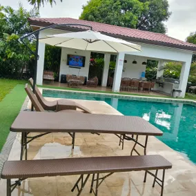 A beautiful place with plenty of space for family. - Image 3