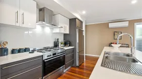 Azure House - Image 4