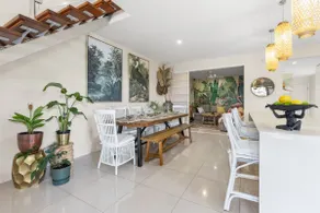 Tropical Oasis - Creekside Townhouse by uHoliday - Image 4