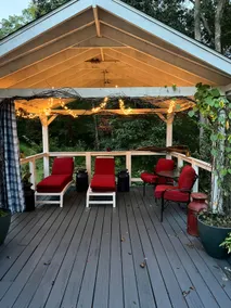 Boondocks Oasis On The River - Image 2