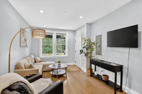 Modern Capitol Hill Stay-5 Min Walk to Metro/Eats - Image 2