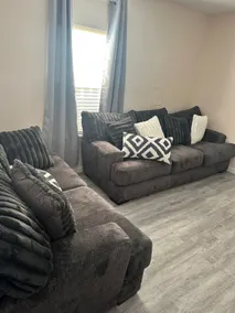 Modern Comfort Home Near New Orleans - Image 2