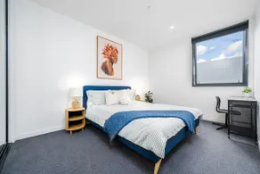 Elegant Stay in Central Location - Image 3