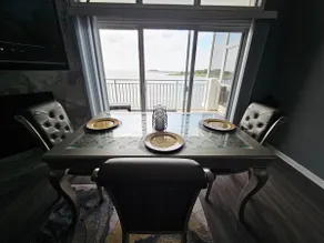 Condo-The Oasis on the Bay - Image 5