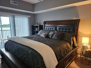 Condo-The Oasis on the Bay - Image 4