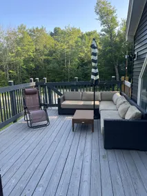 Beautiful remodeled lake home. - Image 2