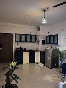 The Urban Nest - Cozy Living with a Serene View - Image 4