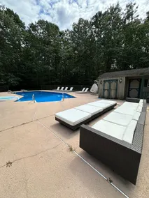 Nature oasis with Pool and Hotub - Image 4