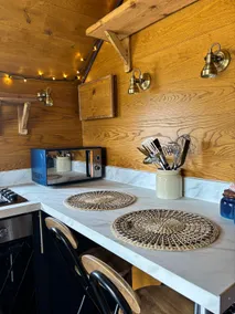 Lamberts Retreat - Image 4