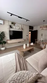 Cozy 1BR & Comfy Living Room 70” - Image 2