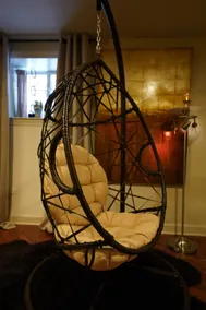Decompress on a Sophisticated Chaise at a Glamorous Hideaway - Image 2
