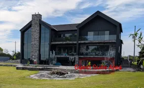 The Limestone Mansion, 20 mins to Wineries! HoTTuB - Image 2