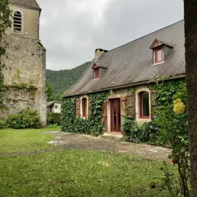 country house - Image 3