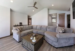 Lakeside Luxury on Rush Lake - Image 3
