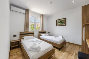 Bliss Hotel - Image 3