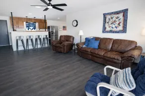 Quiet Spacious Home • Near OSU - Image 2