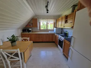 Apartment on the coastal road - Image 4