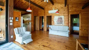Lakefront 3-bedroom Cottage in Port Carling #3o - Image 3