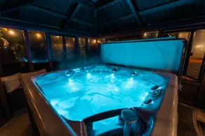 Private 3BR Spa Retreat with Hot Tub & Sauna - Image 2