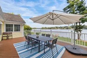 The Dock House on Moodus Reservoir- Family Getaway - Image 4