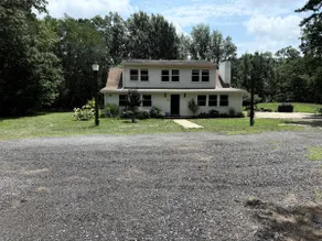 Farm House Swan Lake Resort 4 bd 2 bath house - Image 2