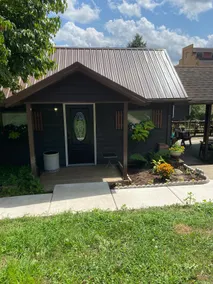 Garden Cottage - Image 2