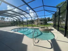 Top floor, new apartment. - Image 2