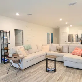 Freeport Escape minutes from 30A Beaches! - Image 2