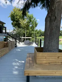 Newly Renovated Modern Lakehouse - Image 2