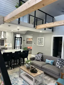 Newly Renovated Modern Lakehouse - Image 3