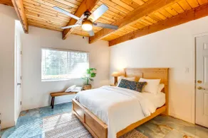 Luxury Cabin in Pines - Hot Tub-Apple Hills -Tahoe - Image 4