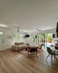 Sunlit cozy cottage by the bay. - Image 3