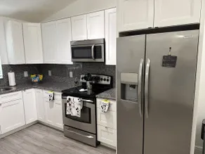 Private 2BR/2RR, Sleeps 6, 20 Mins To Parks & MCO - Image 4