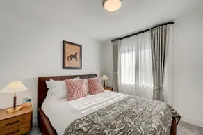 Near Strip•LUX Spacious Villa•Foosball Game - Image 4