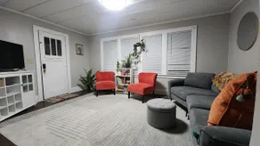 Little Grand (no cleaning fee!) - Image 3