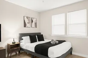 The Domain Retreat | Modern 1BR + Fast WiFi - Image 2