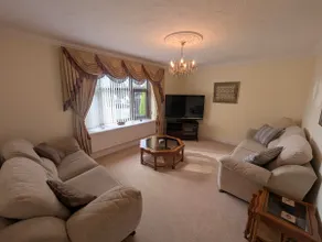 2 bedroom house in bryncoch - Image 5
