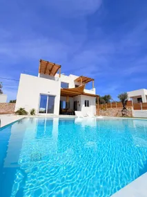 Villa Livia- panoramic view with pool and beautiful garden - Image 2