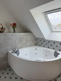 Ty Cocon - peaceful haven with Jacuzzi - Image 2